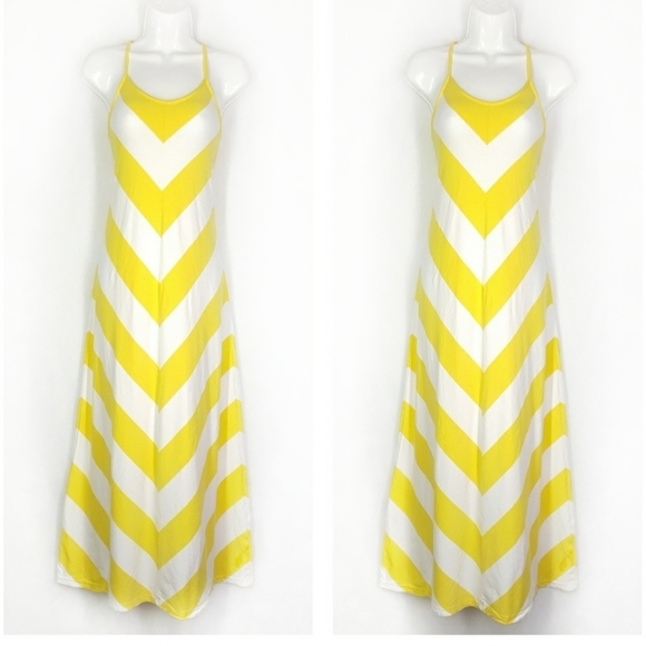 Gap maxi dress, symmetric, size XSmall, yellow & white, chevron stripe dress. - Picture 2 of 8